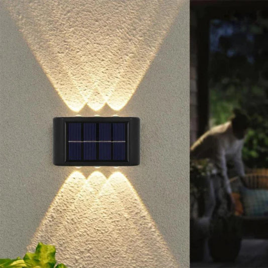 2 x 1 en Luces de Pared LED Solares